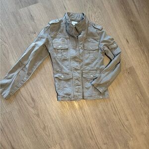 KENSIE LIGHTWEIGHT ZIP-UP GRAY UTILITY JACKET